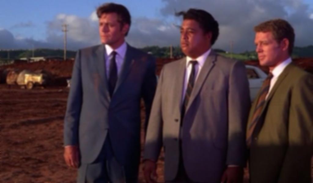  Hawaii Five-O: Season 1 : Jack Lord, James MacArthur, Harry  Endo, Gene Nelson: Movies & TV